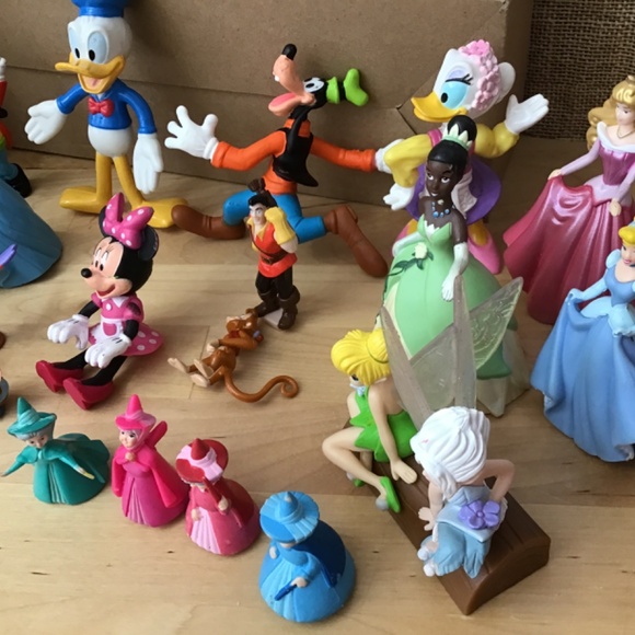Disney Figurines Lot - Picture 7 of 12